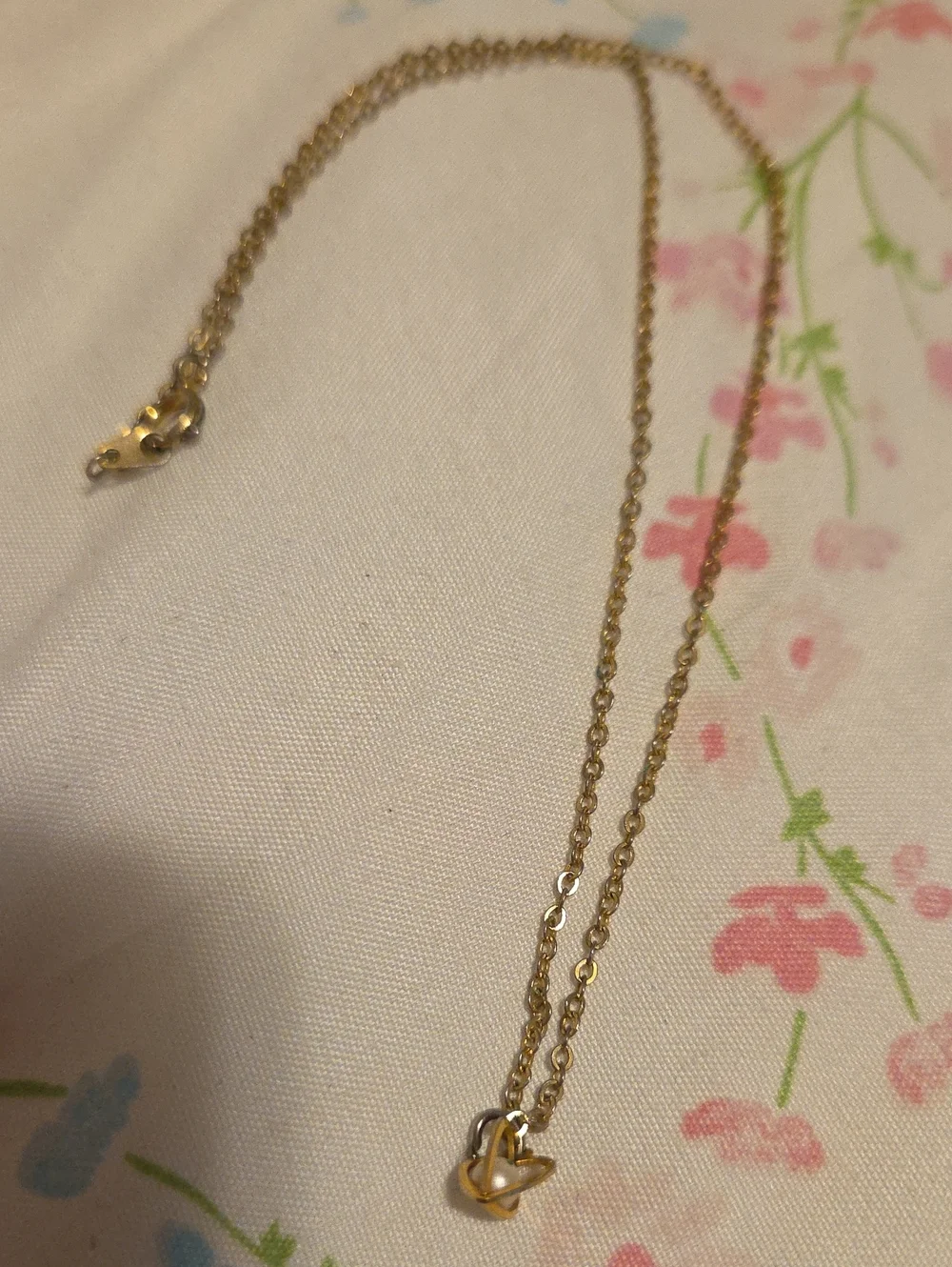 Gold Heart Pendant Necklace With Pearl